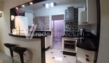 Casa com 4 quartos à venda na Avenida Papa João XXIII, 177, Jardim Eulina, Campinas, 250 m2 por R$ 795.000