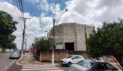 Prédio para alugar na Avenida Baden Powell, 799, Jardim Nova Europa, Campinas, 430 m2 por R$ 19.000