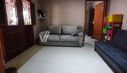 Casa com 5 quartos à venda na Rua Martin Luther King Júnior, 327, Jardim Eulina, Campinas, 220 m2 por R$ 720.000
