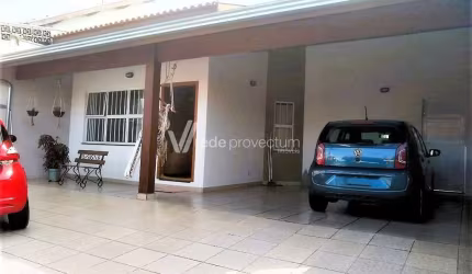 Casa com 3 quartos à venda na das Azaléas, 3724, Parque Cecap, Valinhos, 217 m2 por R$ 1.160.000