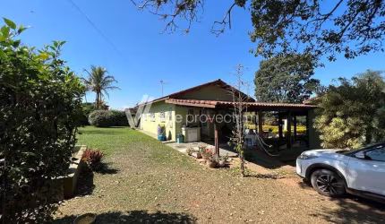 Chácara / sítio com 5 quartos à venda na Borda da Mata, Holambra , 420 m2 por R$ 880.000