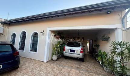 Casa com 3 quartos à venda na Rua Monsenhor Rafael Roldan, 194, Jardim do Trevo, Campinas, 177 m2 por R$ 800.000