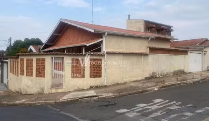Casa com 2 quartos à venda na Açor, 25, Vila Padre Manoel de Nóbrega, Campinas, 163 m2 por R$ 430.000