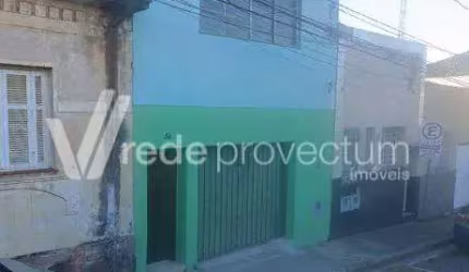 Casa com 3 quartos à venda na Doutor Almeida, 88, Centro, Jundiaí, 181 m2 por R$ 545.000