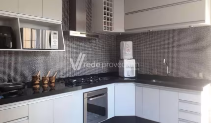 Casa com 3 quartos à venda na Rua Walmir José Perez, 193, Parque Camboriú, Campinas, 206 m2 por R$ 799.999