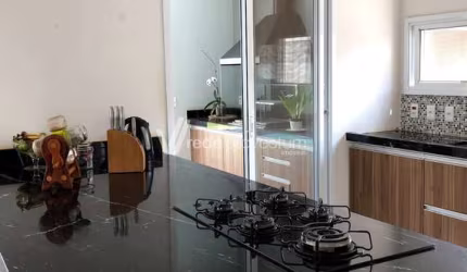 Casa em condomínio fechado com 3 quartos à venda na Vicente Celestino, s/n°, Terras do Cancioneiro, Paulínia, 230 m2 por R$ 1.880.000