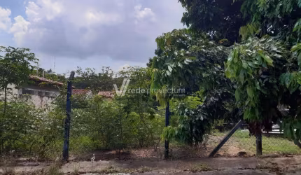 Terreno à venda no Jardim Chapadão, Campinas  por R$ 450.000