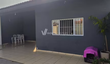 Casa com 3 quartos à venda na Rua Lyrio Berlatto, 161, João Aranha, Paulínia, 132 m2 por R$ 640.000
