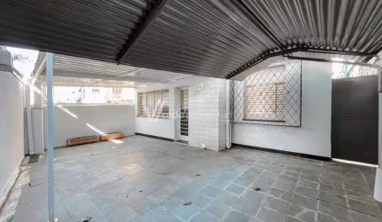 Casa com 2 quartos para alugar na Rua Duque de Caxias, 1060, Bosque, Campinas, 68 m2 por R$ 2.500