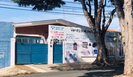 Casa com 4 quartos à venda na Avenida Esther Moretzshon Camargo, 794, Parque São Quirino, Campinas, 225 m2 por R$ 850.000