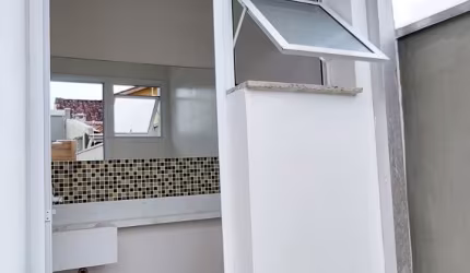 Linda casa jardim Britânia Caraguatatuba a venda
