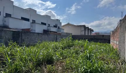 Lote aterrado Pontal Santa Marina