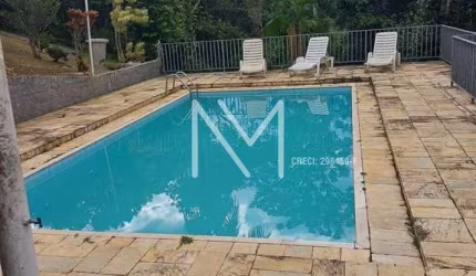 Chácara em Condomínio fechado à venda 5.400m² com Piscina  - Bairro Freitas