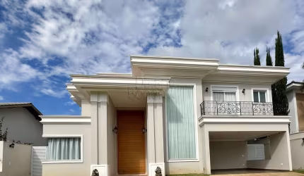 Excelente casa no Condomínio Hípica, na cidade de Botucatu - SP