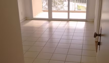 APARTAMENTO À VENDA NA AV. DAS AMÉRICAS - RECREIO DOS BANDEIRANTES
