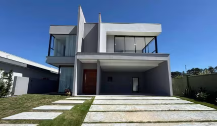 Casa em Condomínio com 4 dorm. no bairro Terras Alpha em Gravataí