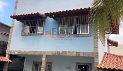 Casa Duplex para Venda em Saquarema, Verde Vale (Bacaxá), 5 dormitórios, 2 suítes, 5 banheiros, 1 vaga