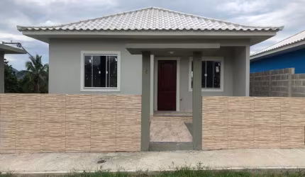 Casa para Venda em Saquarema, Caixa D`água (Bacaxá), 2 dormitórios, 1 suíte, 2 banheiros