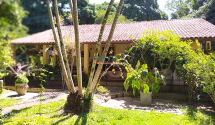 Sítio para Venda em Saquarema, Tinguí (Sampaio Correia), 5 dormitórios, 4 suítes, 5 banheiros, 1 vaga