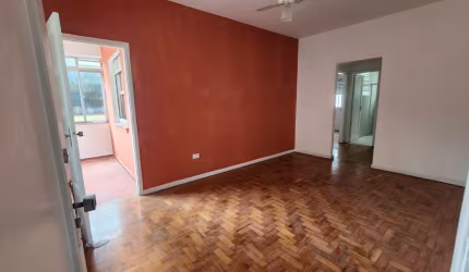 Embaré, 2 dormitórios, 70m², 1º andar, varanda