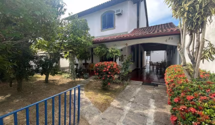 Casa à venda em Rio de Janeiro, Jacarepaguá, com 4 quartos, com 273 m², Eldorado