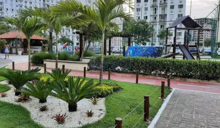Vendo apartamento 2 Qts reformado de 51 m² Condomínio Minha Praia Barra Olímpica.