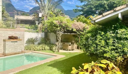 Casa à venda em Rio de Janeiro, Itanhangá, com 4 suítes, com 330 m², Condomínio Villa do Golfe