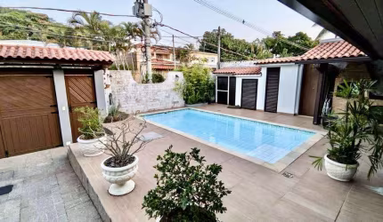 Casa à venda em Rio de Janeiro, Jacarepaguá, com 4 quartos, com 320 m², Condomínio Eldorado