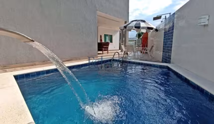 Excelente Casa 4 quartos sendo 2 suítes Condomínio Vitória Park