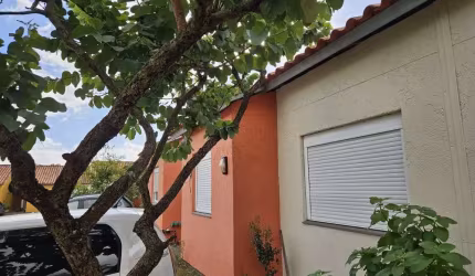 Casa em condomínio fechado com 2 quartos à venda na Rua Irmã Maria Hiltgardis, 376, Olaria, Canoas, 90 m2 por R$ 270.000