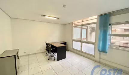 Conjunto / Sala em Jardim Paulista  -  São Paulo