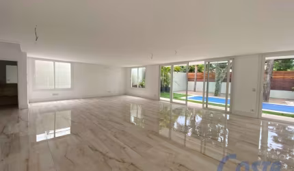 Casa de Condomínio em Brooklin Novo - São Paulo, SP