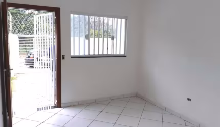 Casa à venda no Jardim Santa Paula, Sorocaba  por R$ 180.000