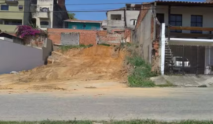 Apartamento à venda na Rua Sofia Scotto Martins, 270, Parque das Laranjeiras, Sorocaba, 250 m2 por R$ 170.000