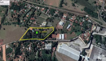 Apartamento à venda na ROD CAPITÃO BORDUÍNO SANTHER, Curitibanos, Bragança Paulista, 30000 m2 por R$ 195.000