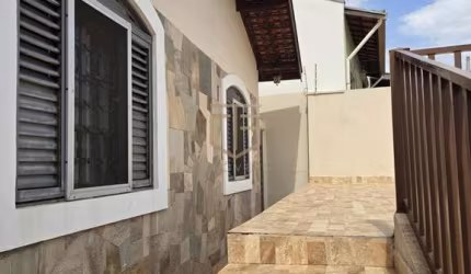 Casa à venda em Campinas, Vila Joaquim Inácio, com 2 quartos, com 127.2 m²