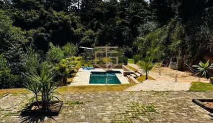 Chácara à venda em Valinhos, Vale Verde, com 3 quartos, com 2000 m²