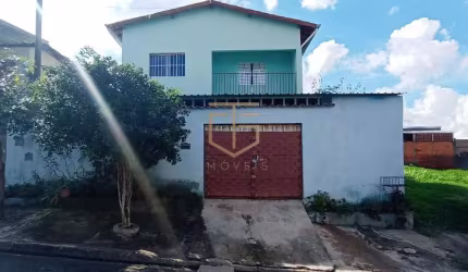 Sobrado com edícula à Venda em Hortolândia – 222m² no Jardim Nossa Senhora Auxiliadora.