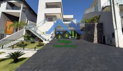 Casa com 3 dormitórios à venda, 342 m² por R$ 3.500.000 - Condomínio Arujá Hills III - Arujá/SP