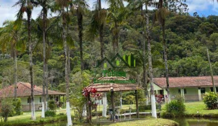 Chácara com 3 casas  à venda, 24000 m² com lago piscina por R$ 1.350.000 - Quatinga - Mogi das Cruzes/SP
