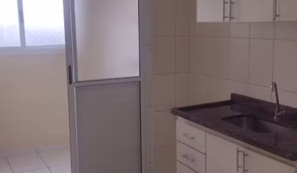 Apartamento 2 Dormitórios com Armários e Vista para Alphaville, no Alphaview Barueri - 58m²