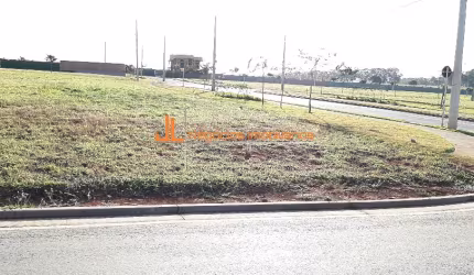 Lote de Esquina com 520,68 m² em Frente à Praça – Terras Alphaville 1 – Senador Canedo (GO)