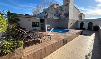 Cobertura Linear de 450m2 na melhor localização do Valqueire.