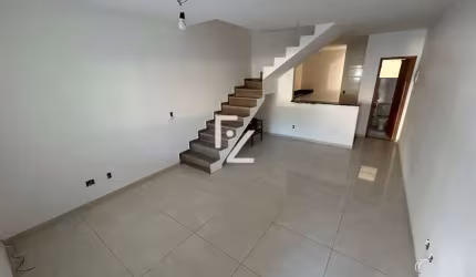 Triplex 3 Suítes com  Terraço em Condomínio Fechado na Taquara