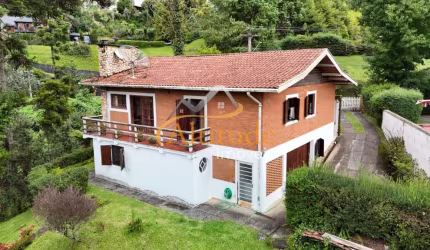 Casa Espaçosa em Meio à Natureza – 1.229m² de Terreno e Potencial para Personalização
