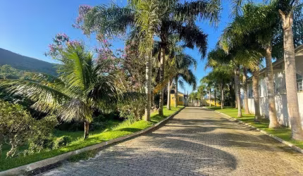 Terreno em condomínio fechado à venda na Rua Intendente Antônio Damasco, 2200, Ratones, Florianópolis por R$ 600.000