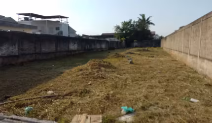 Terrenos de 500 à na Vila Suissa