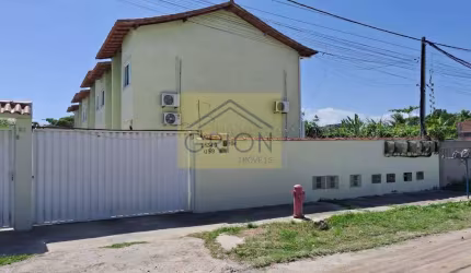 Casa de vila à venda em Araruama, Coqueiral, com 2 quartos, 83m²