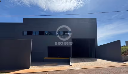 Comercial para Venda em Londrina, Cilo 2, 1 banheiro, 2 vagas