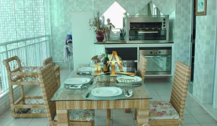 Apartamento com 3 Dormitórios à Venda com 121 m² - Vila Alzira no Guarujá - Confira!